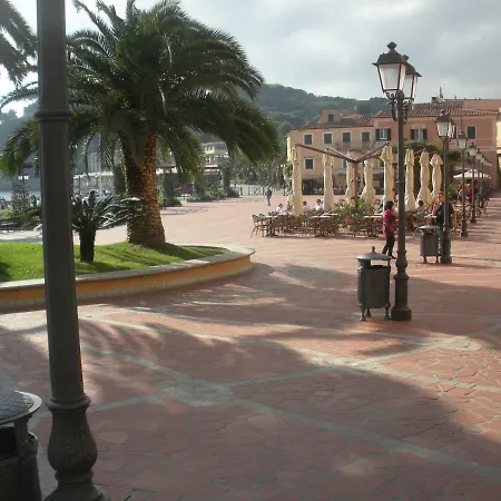 Brezza Dell'elba Apartment Porto Azzurro